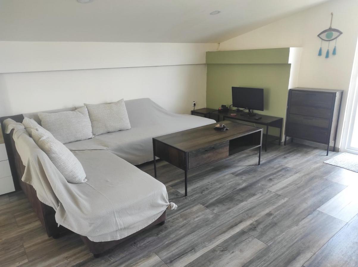 Σοφίτα Καλλύνω Apartman Szaloniki Kültér fotó